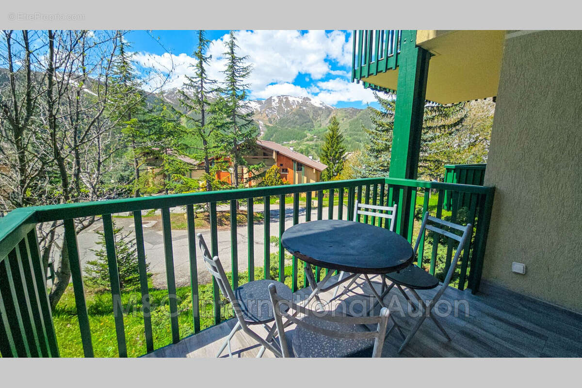 Appartement à SAINT-ETIENNE-DE-TINEE