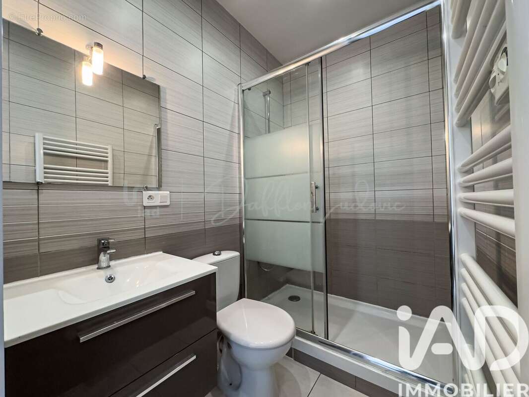 Photo 6 - Appartement à LE PECQ