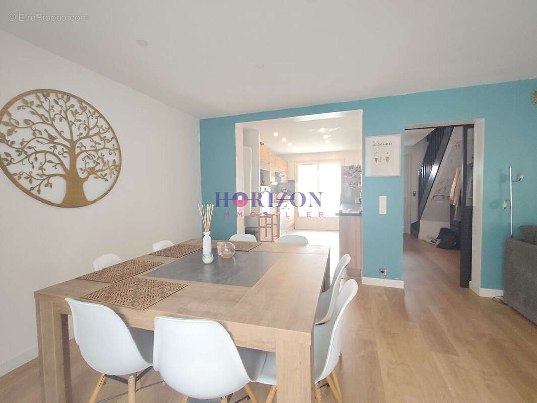 Maison Bornel 5 pièce(s) 79.65 m2 - photo 2