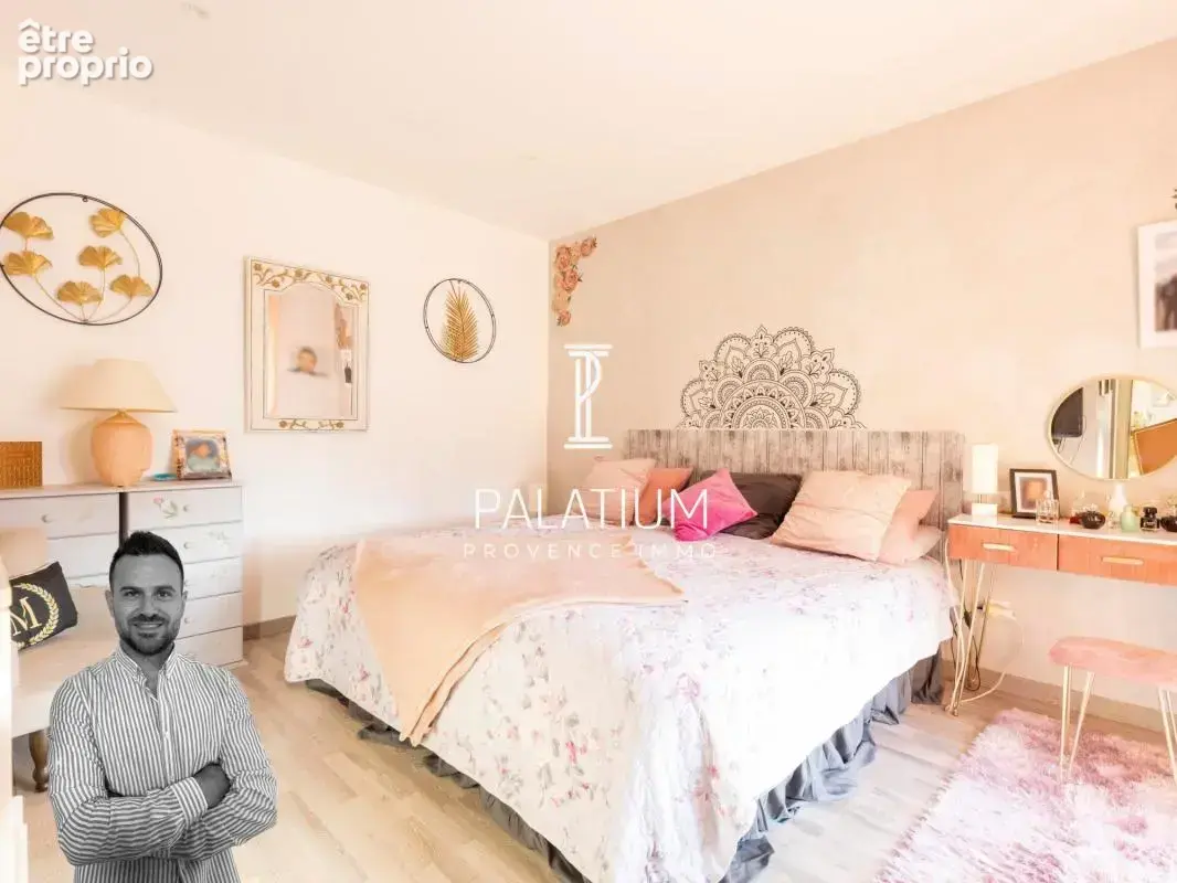 Villa plein pied 149m² - 4 chambres - Piscine - Terrain de 614m² - photo 5