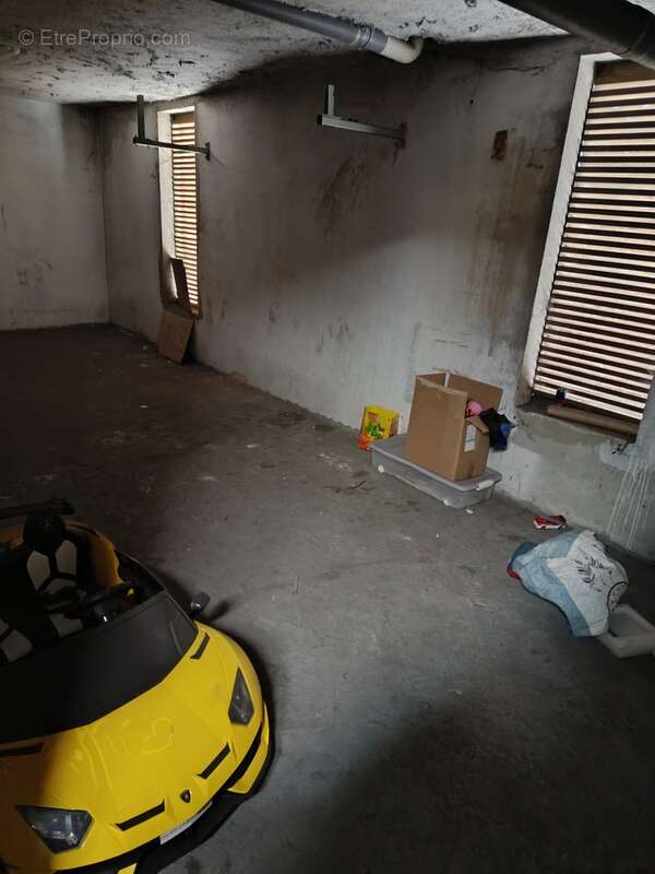 Parking à ARGENTEUIL