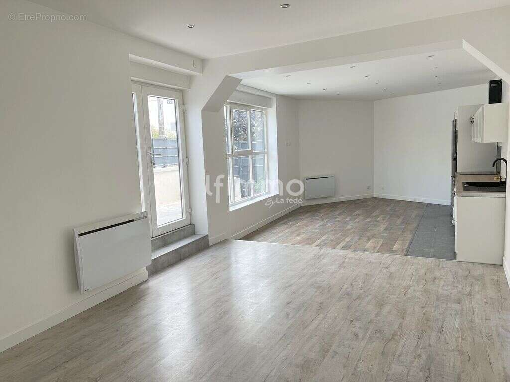 Appartement à FONTENAY-SOUS-BOIS
