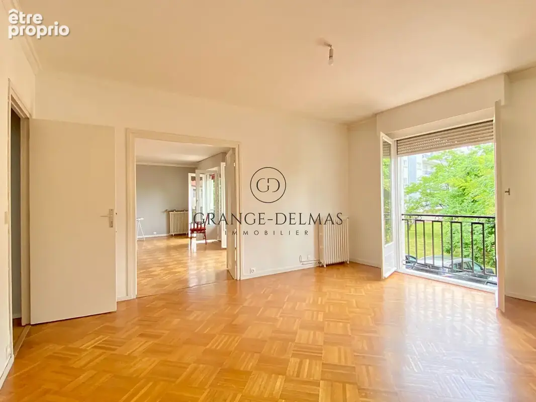 Appartement  DARCHAND avec ascenseur et garage - CAUDERAN CENTRE - photo 3