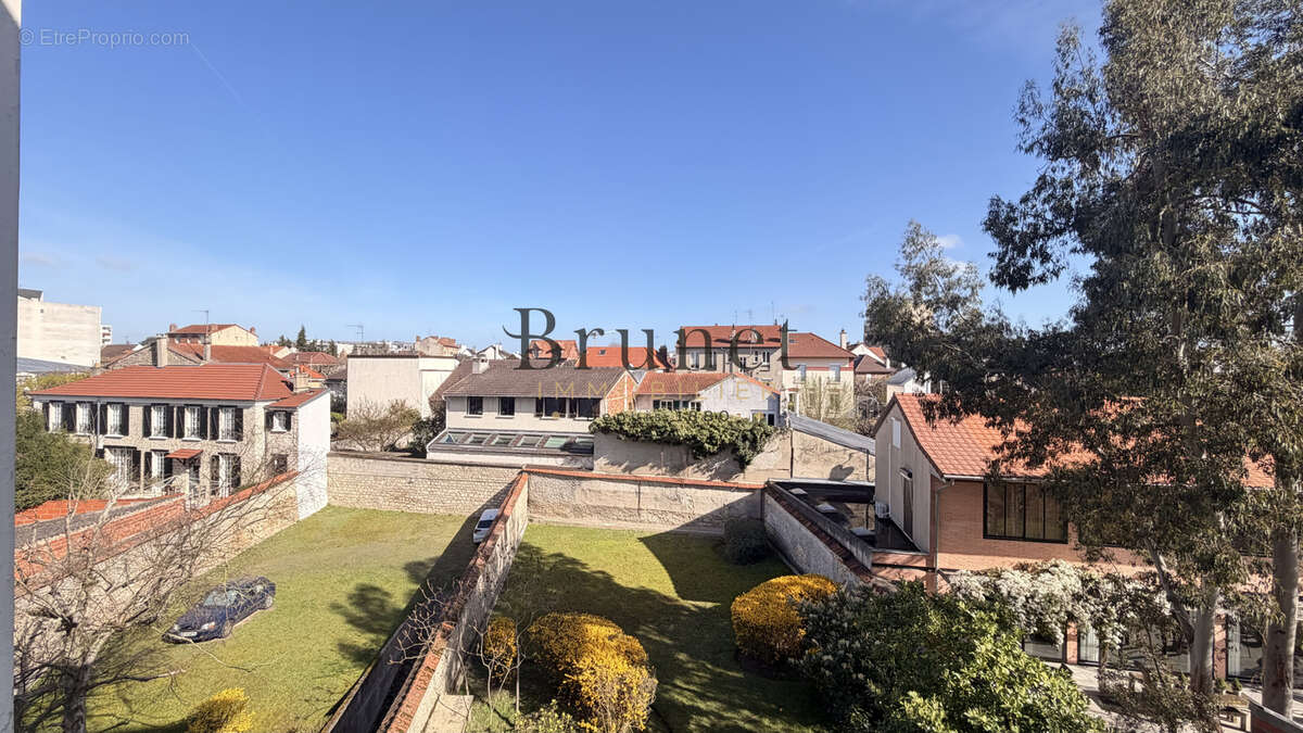 Appartement à SAINT-MAUR-DES-FOSSES