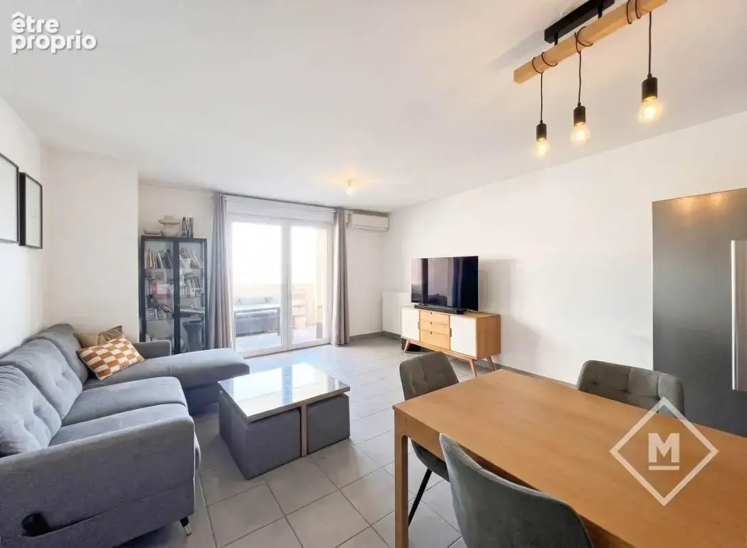 Exclusif : Appartement T3 Récent et Lumineux à Marseille 5ème, Quartier Baille - photo 2