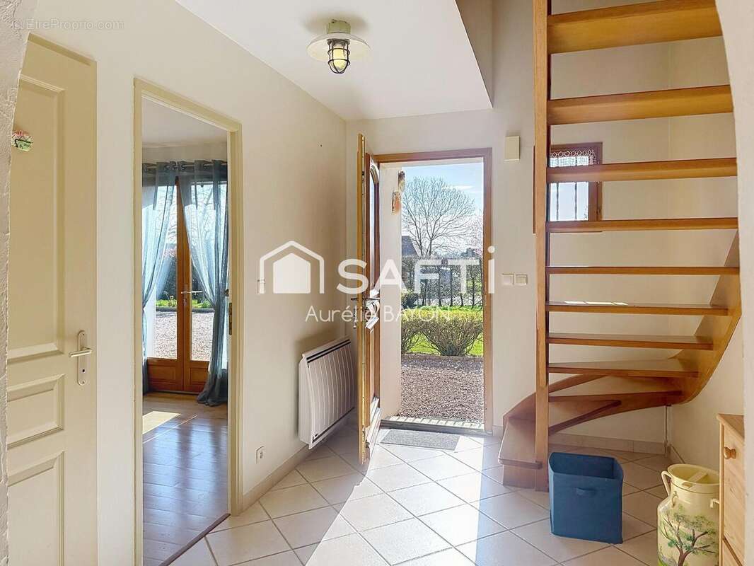 Photo 2 - Maison à ANNEBAULT