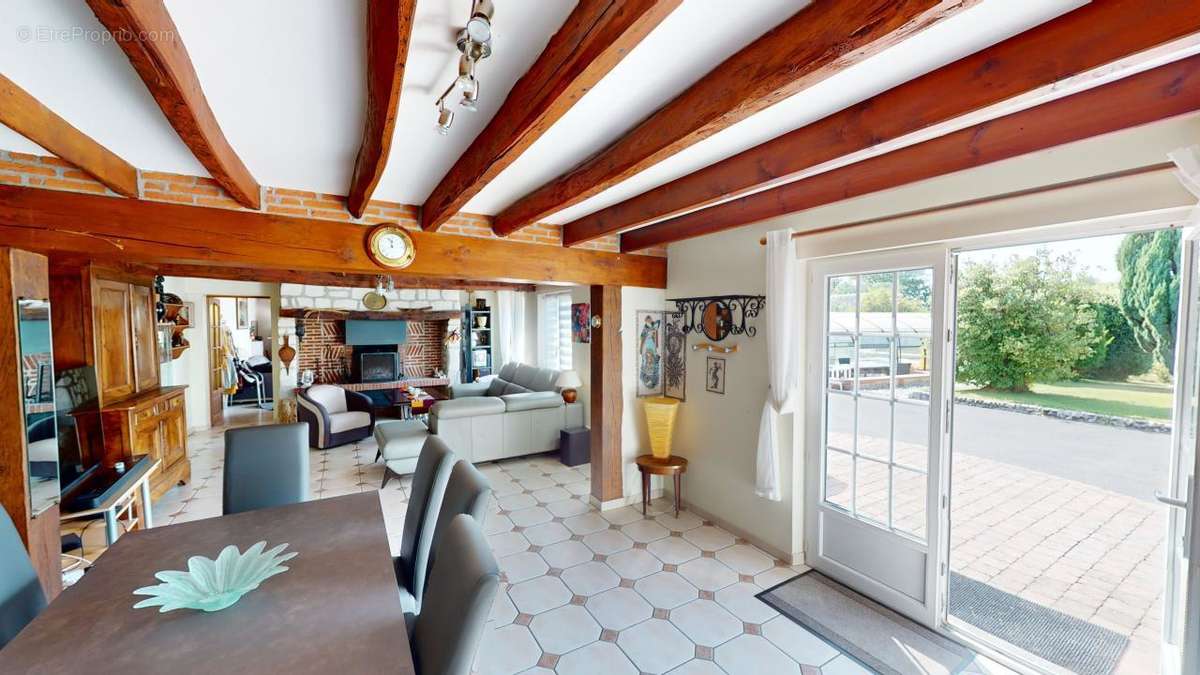 Maison à AUBERVILLE-LA-MANUEL