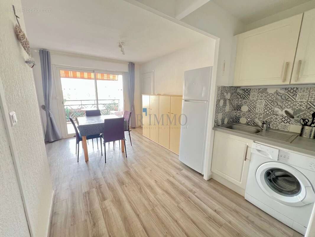 Appartement à FREJUS