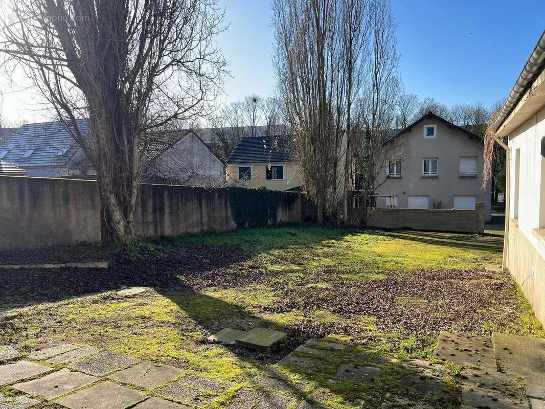 Appartement à CHAMPIGNY-SUR-MARNE