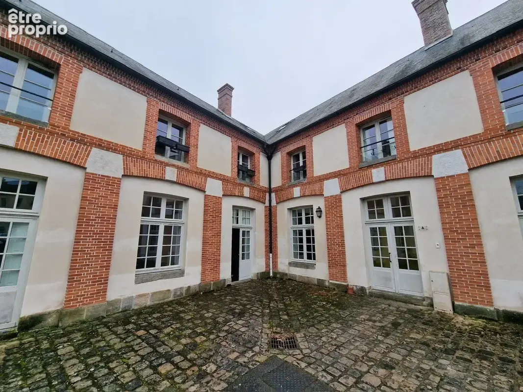 Photo Appartement à Fontainebleau au prix de 390 000€