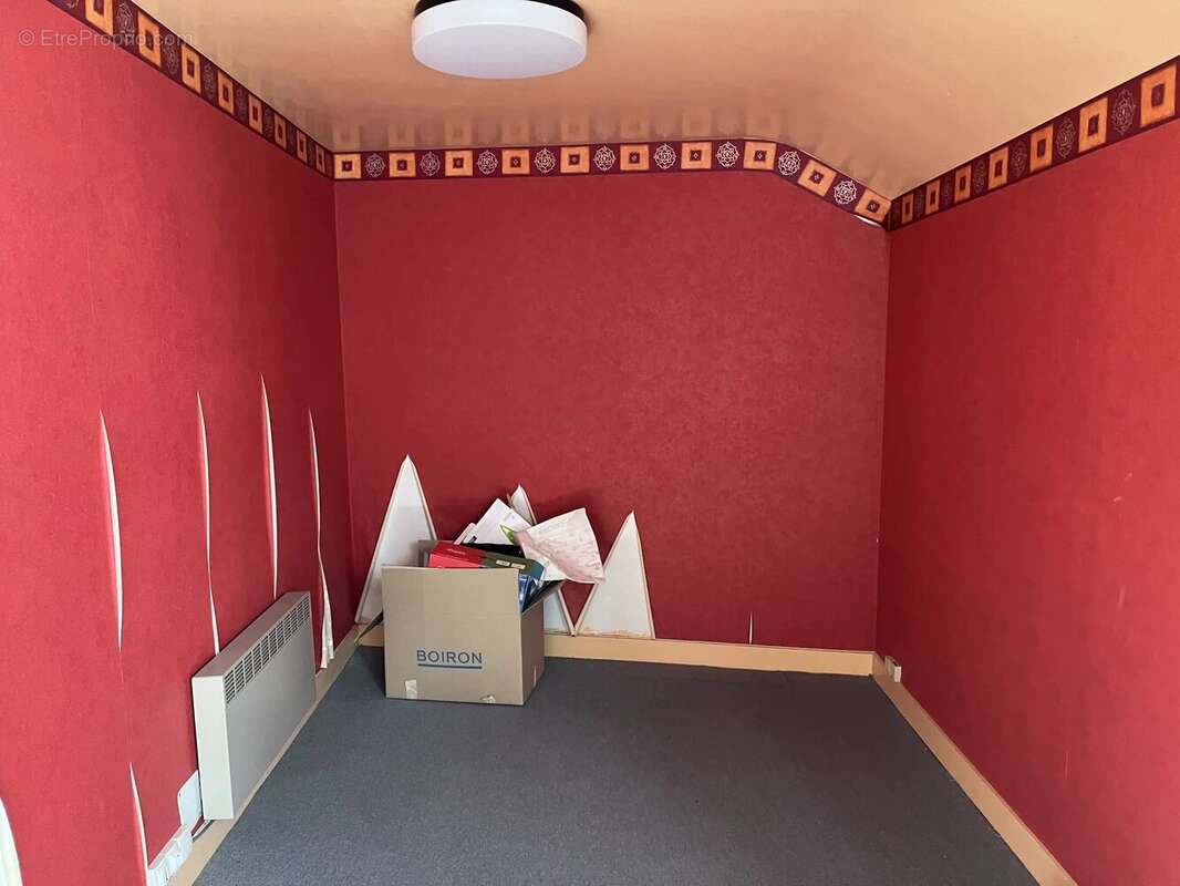 Maison à MAGNAC-LAVAL