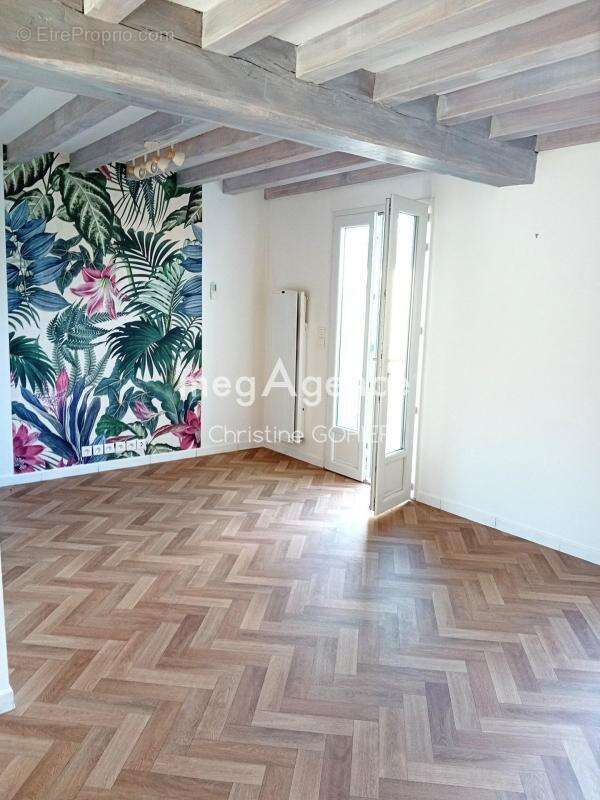 Maison à COLOMBIERS