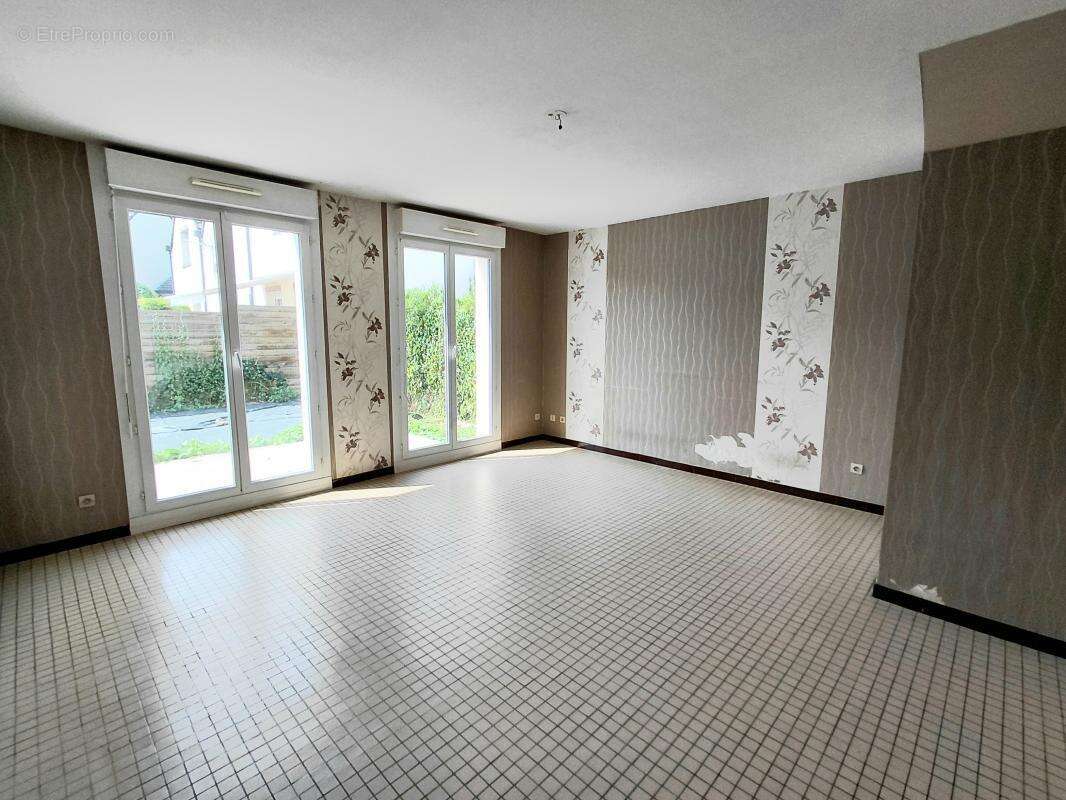 Courrieres -type 4- 81m² - photo 3