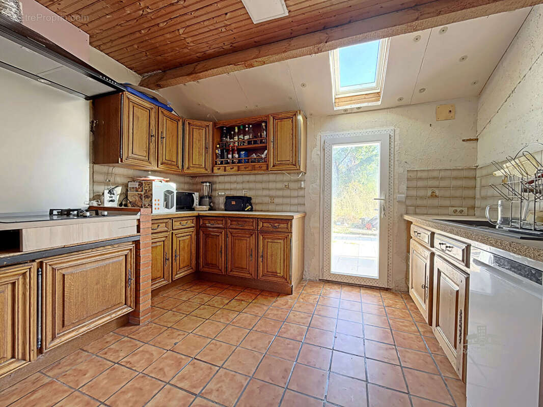 Maison Grandchamp Des Fontaines 4 pièce(s) 135.32 m2 - photo 6