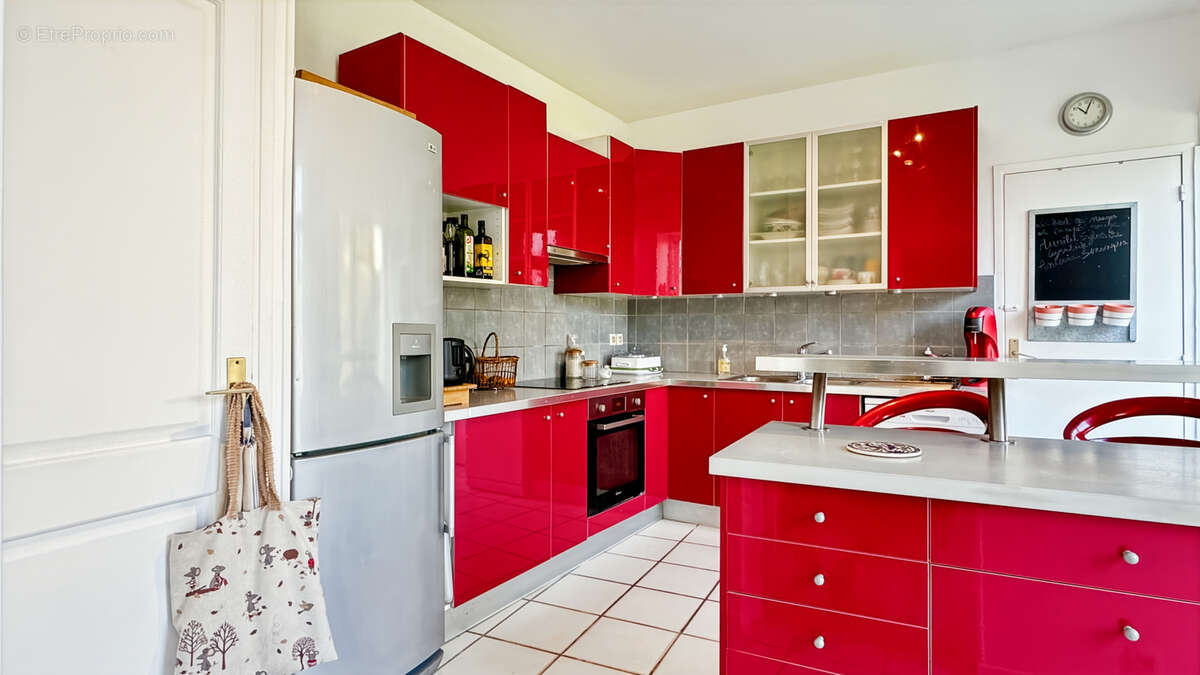 Maison à SAINT-NOM-LA-BRETECHE