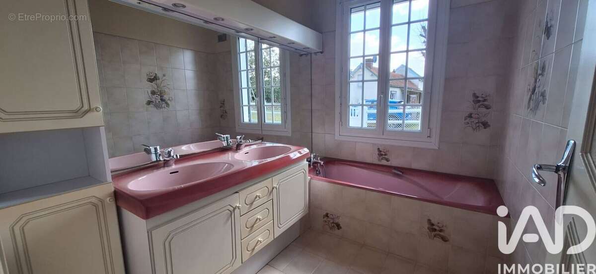 Photo 7 - Maison à SAINT-PIERRE-LA-GARENNE