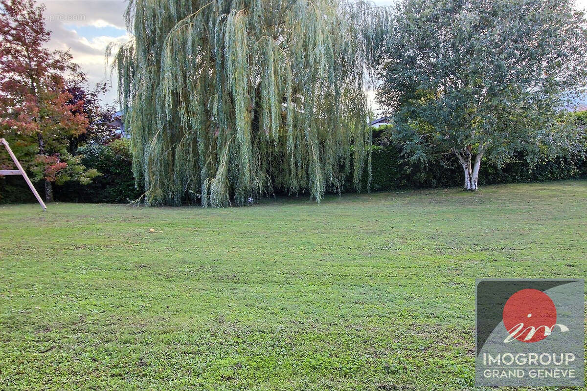 Maison à DIVONNE-LES-BAINS