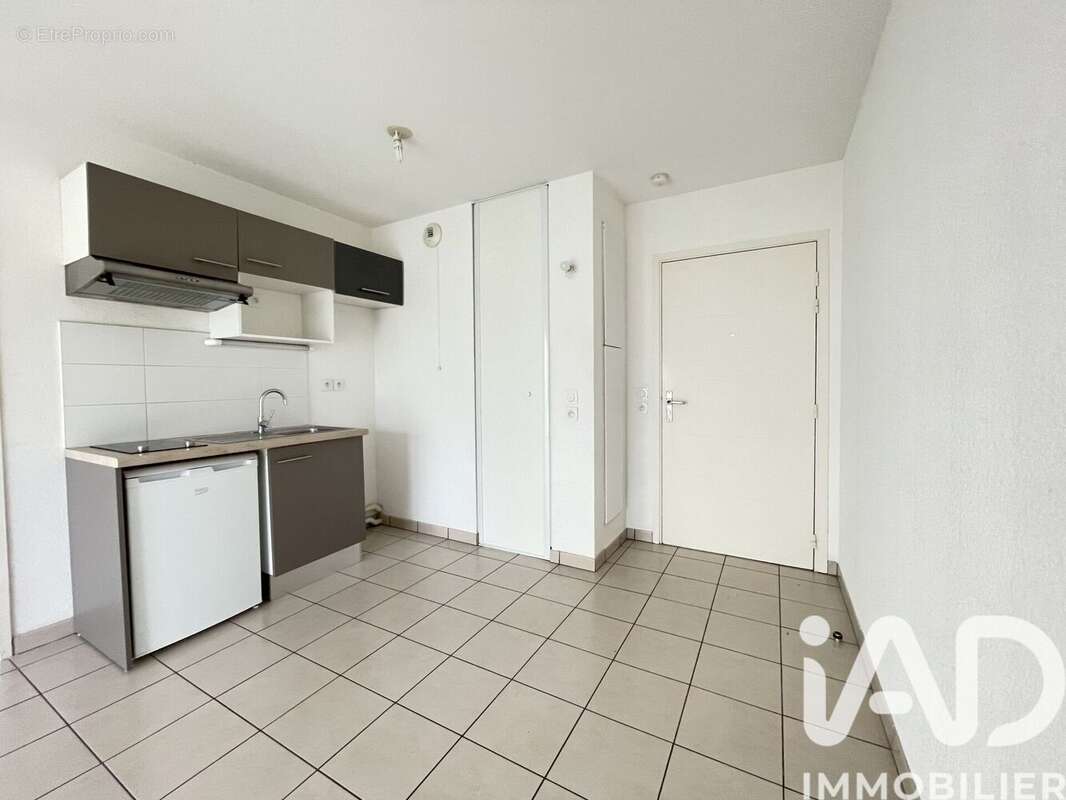 Appartement 40 m² à Le Haillan  - photo 2
