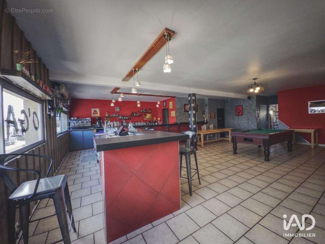 Photo 3 - Commerce à NIMES