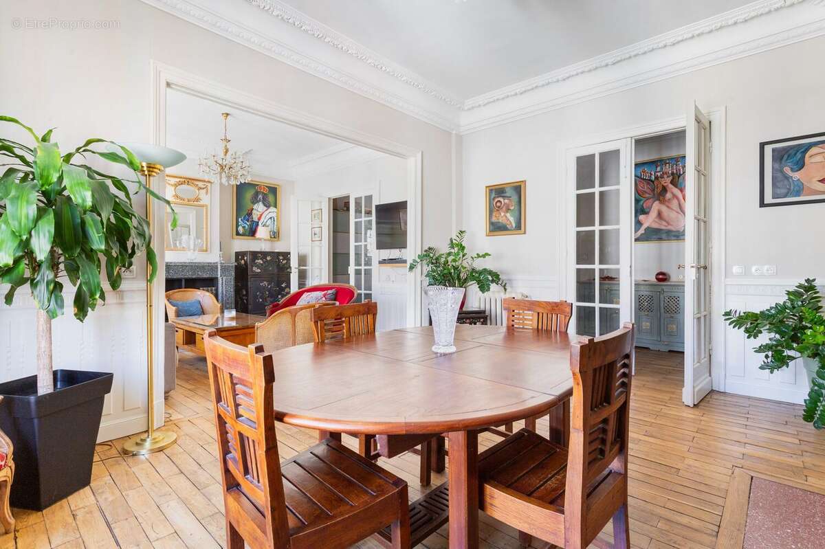 Appartement à LA MADELEINE