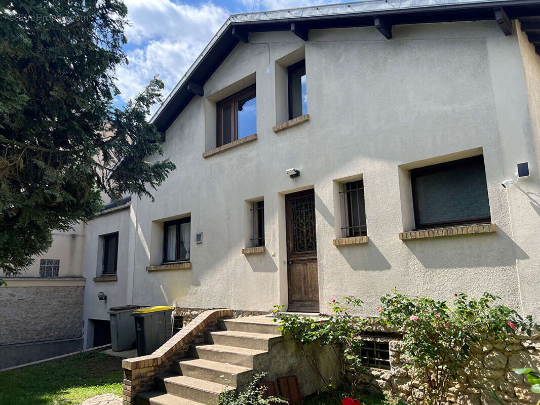 Maison à BRIE-COMTE-ROBERT