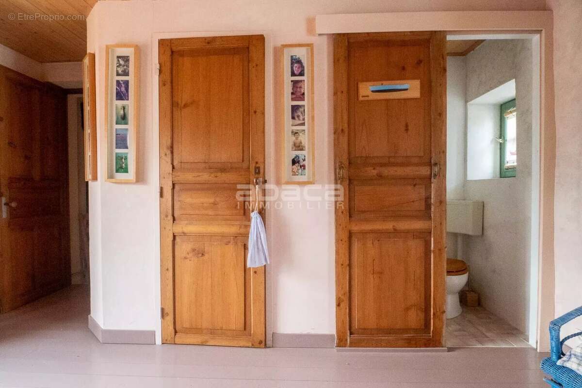 Maison à LES PORTES-EN-RE