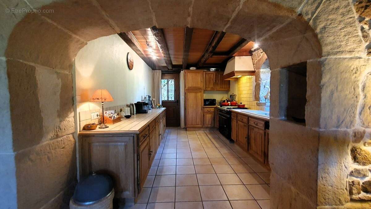 Propriété en pierre à Najac - photo 5