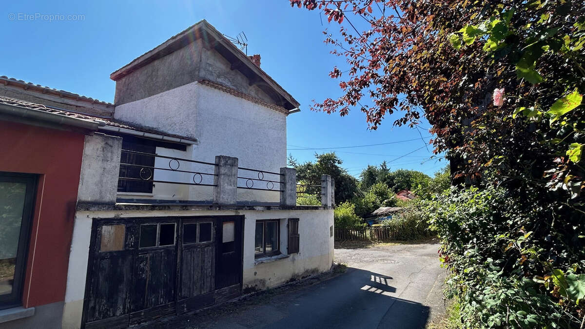 Maison à PESCHADOIRES