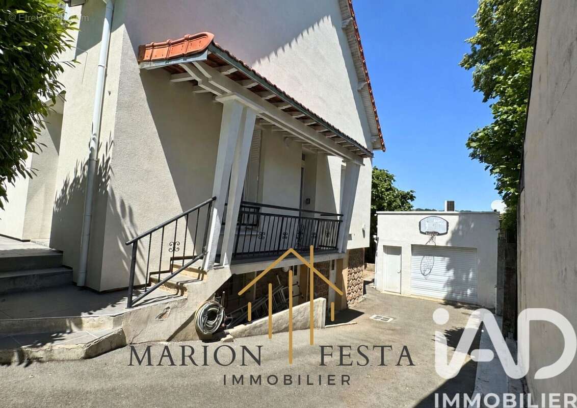 Photo 4 - Maison à COUBRON