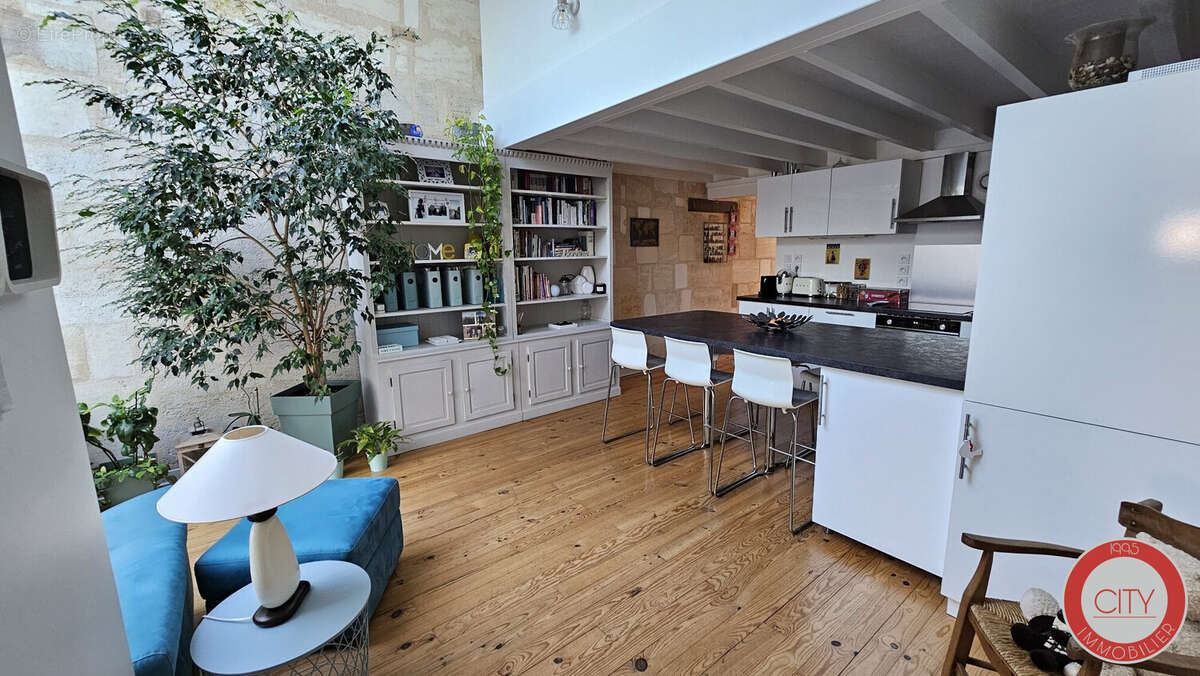 Appartement à BORDEAUX