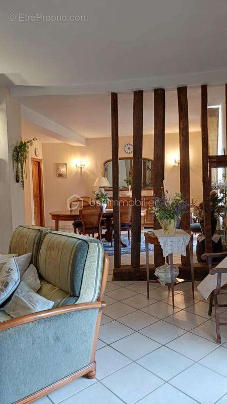 Appartement à DOURDAN