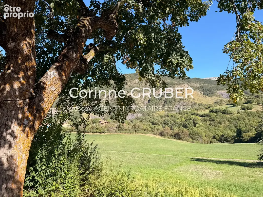 Entrages, appartement de 76,56 m² avec jardin privatif de 422 m² - photo 18