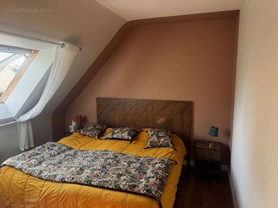 Maison à LOGONNA-DAOULAS
