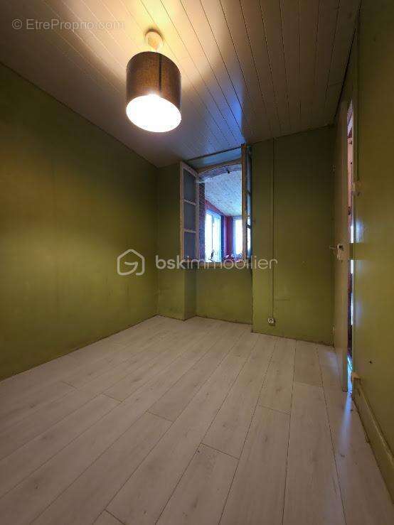 Maison à SAINT-BONNET-DE-BELLAC