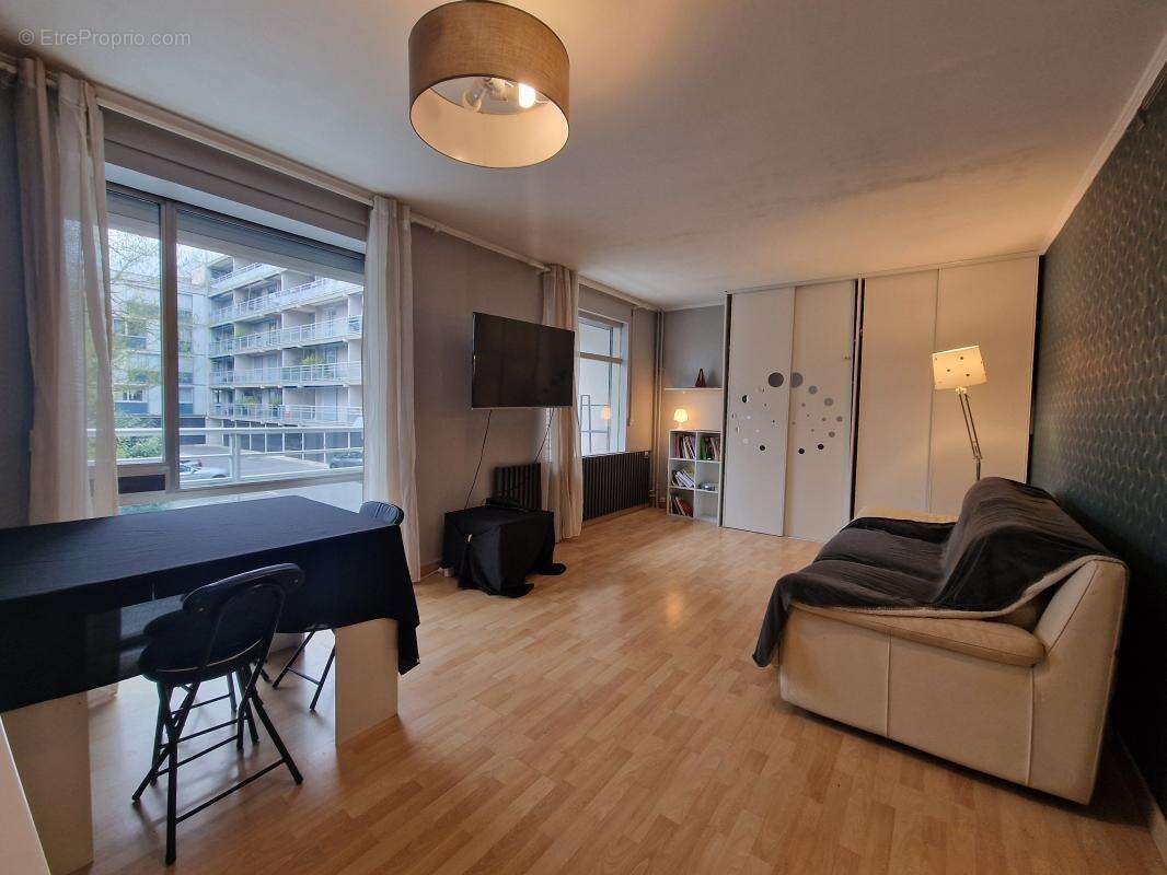 Appartement à VAIRES-SUR-MARNE