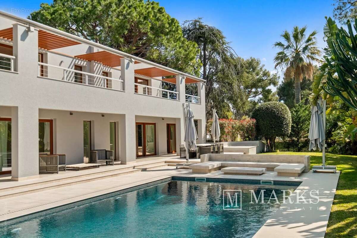 Maison à SAINT-JEAN-CAP-FERRAT