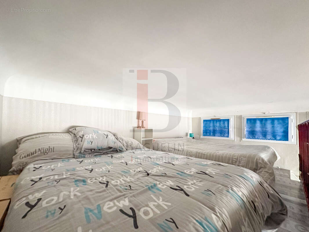 Appartement à FOURAS