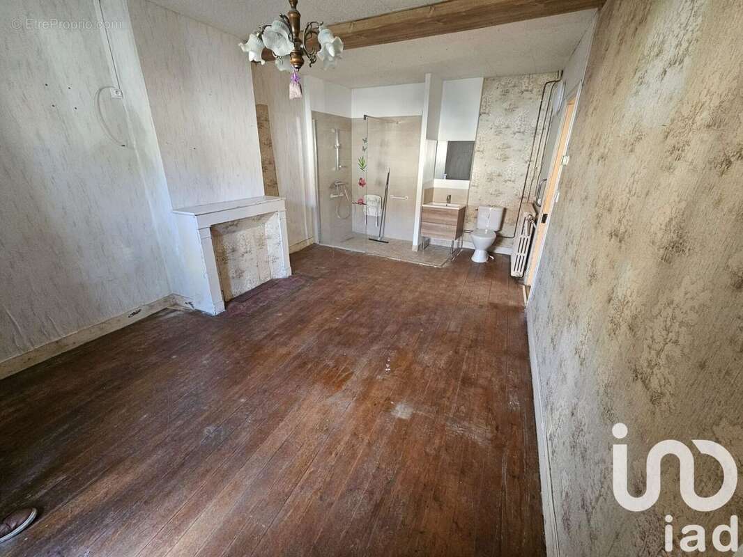 Photo 2 - Maison à REBAIS