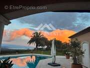 Maison à LES ADRETS-DE-L&#039;ESTEREL