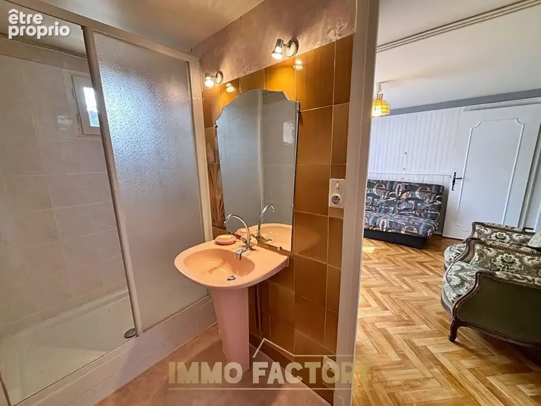 Maison 5 pieces 110 m² riorges - photo 11