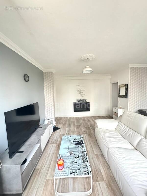 Appartement à MANTES-LA-VILLE