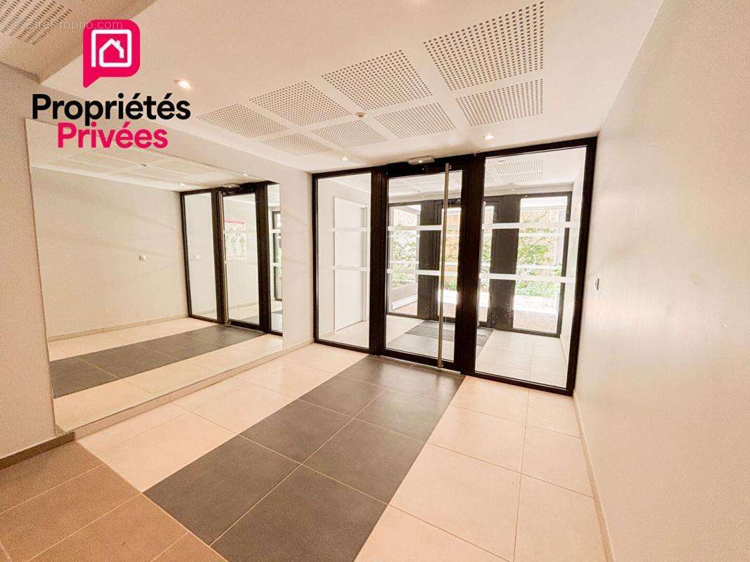 Appartement à BEAUSOLEIL