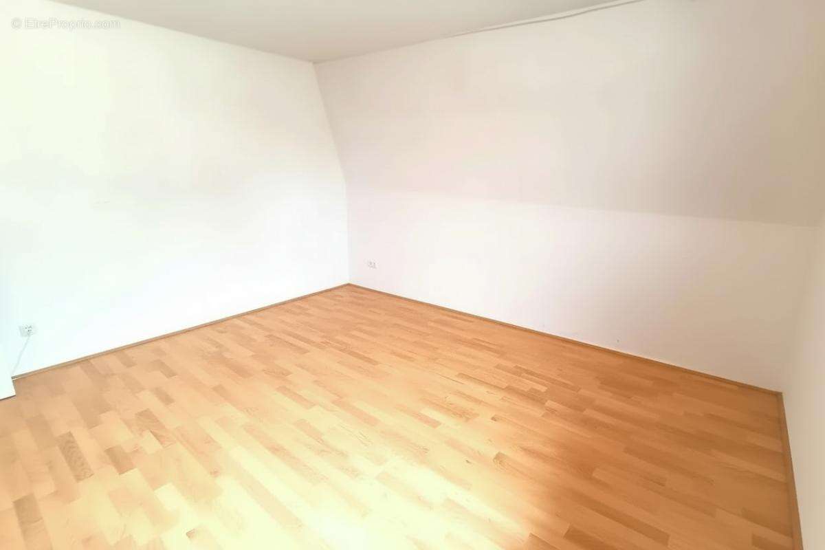 Appartement à LAMPERTHEIM