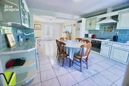 Maison - 155m ² - photo 7
