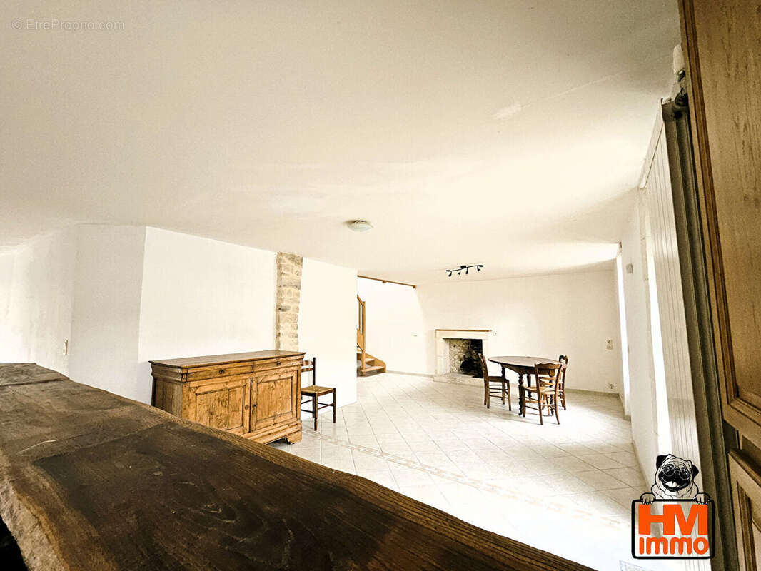 Maison à NUAILLE-D&#039;AUNIS