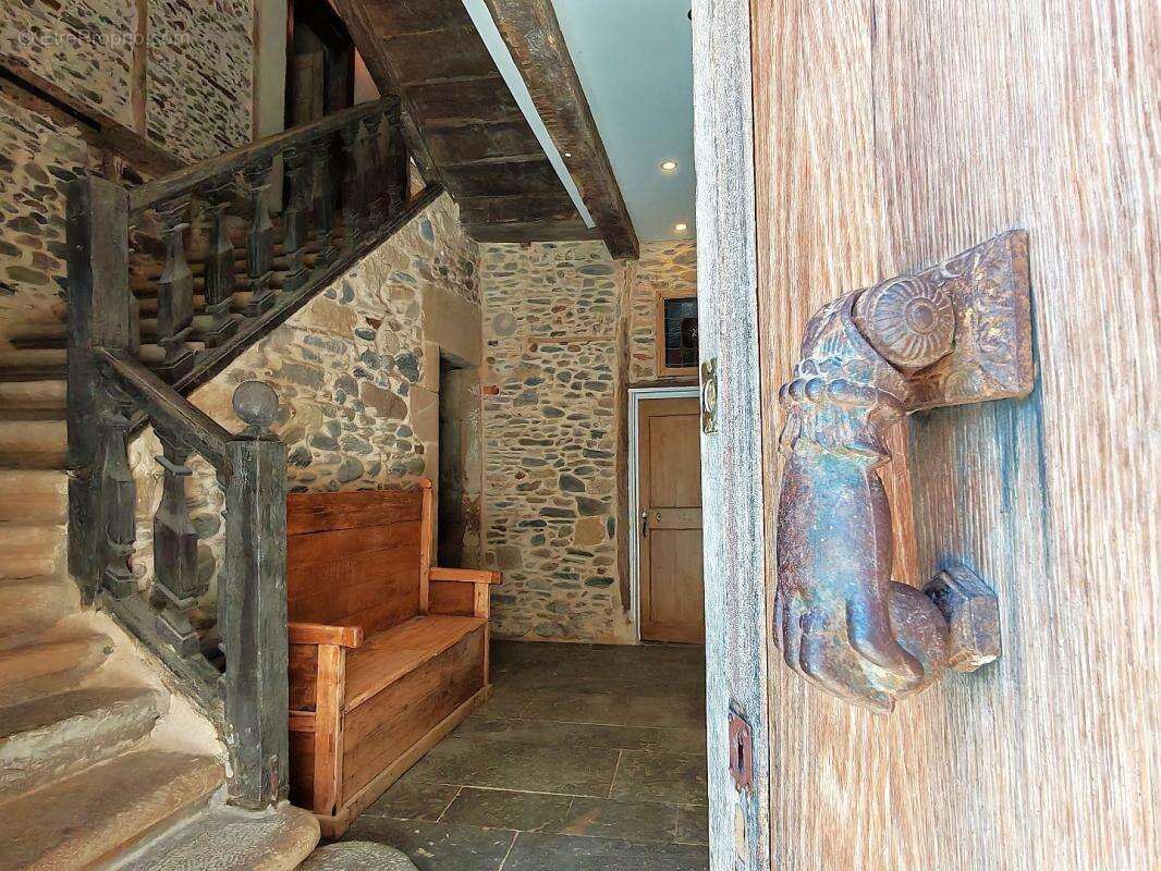 Maison à SAINT-GENIEZ-D&#039;OLT