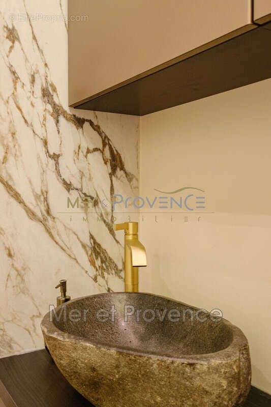 Commerce à SAINTE-MAXIME