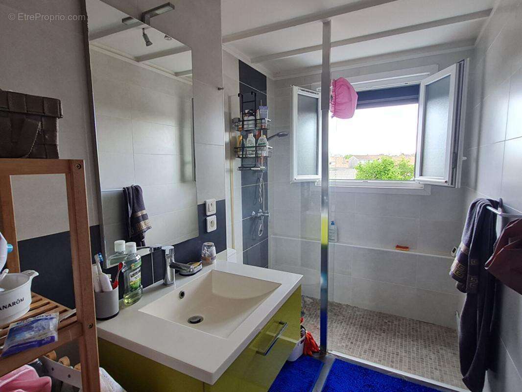 Appartement à BEGLES