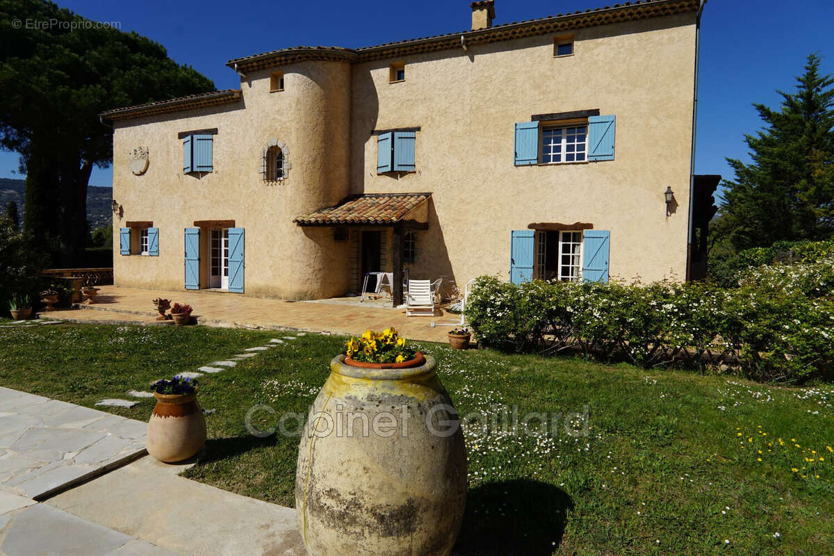 Maison à PEYMEINADE