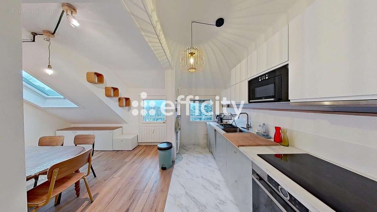 Appartement à SEVRIER
